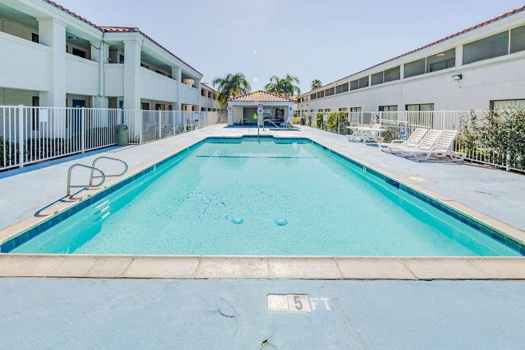Motel 6 Hemet Facilities photo